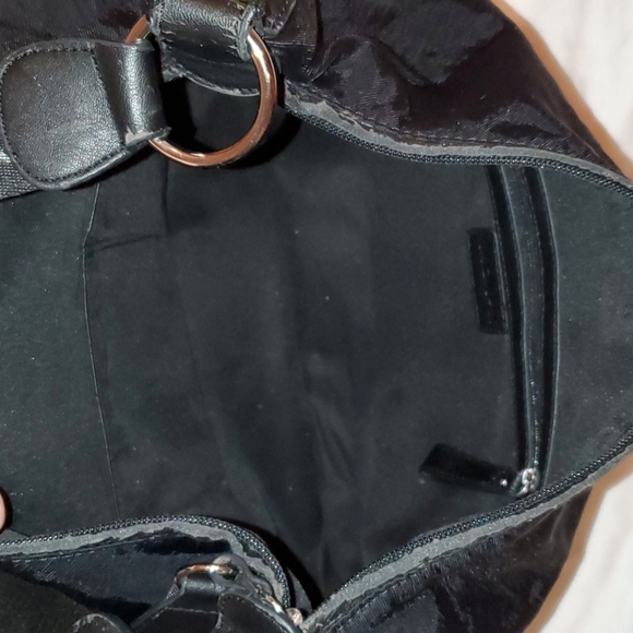 Black handbag - Picture 3 of 6